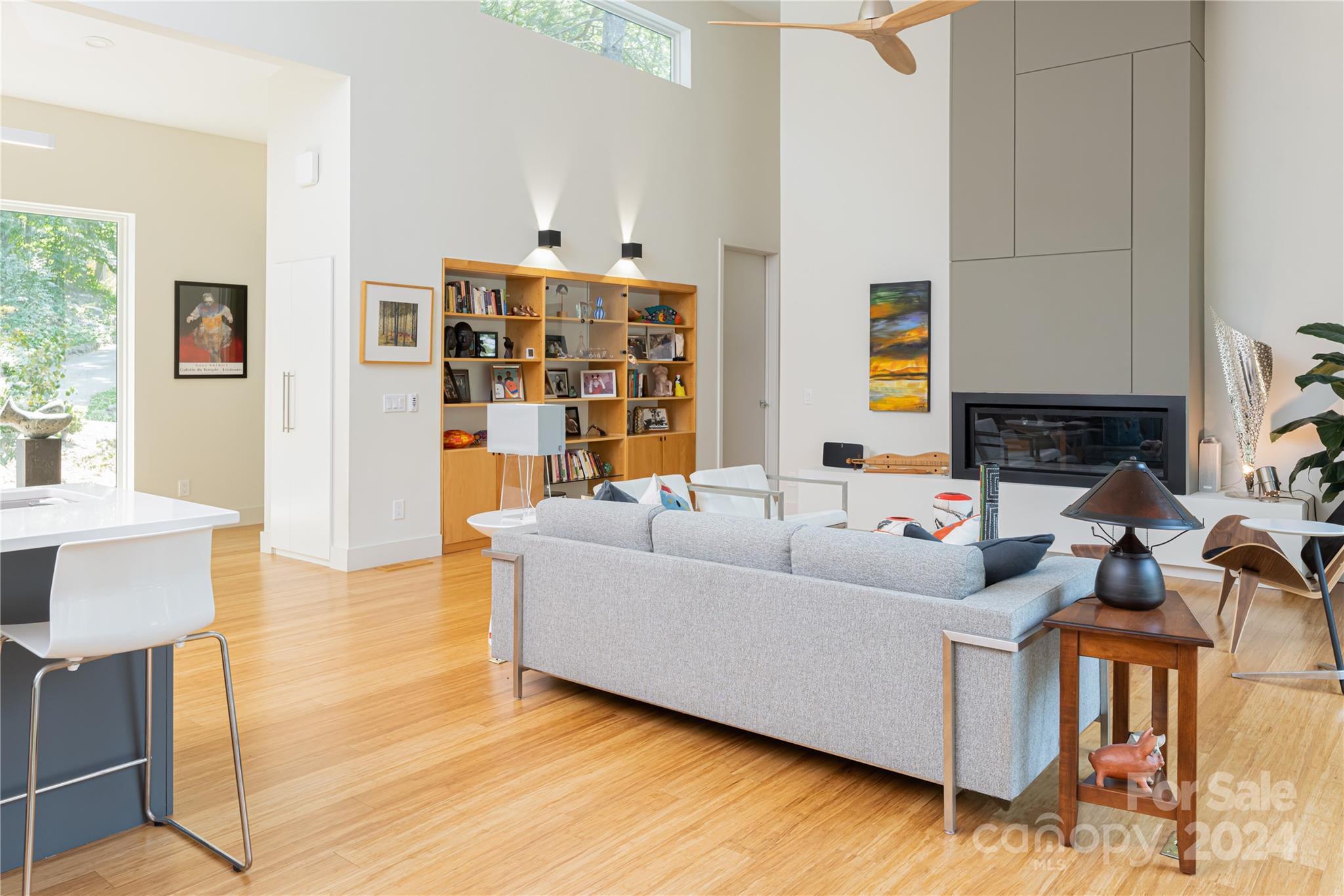 503 Kings Ridge Asheville NC 28804