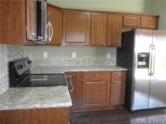 9023 Newfield Street Charlotte NC 28216