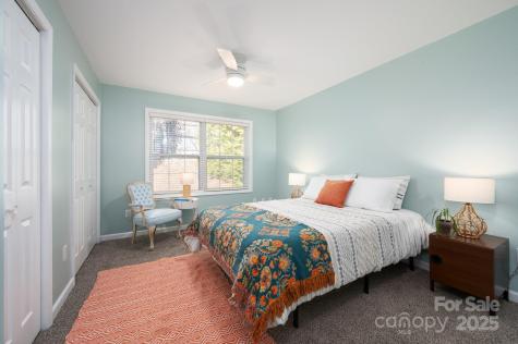 19 Kirby Road Asheville NC 28806