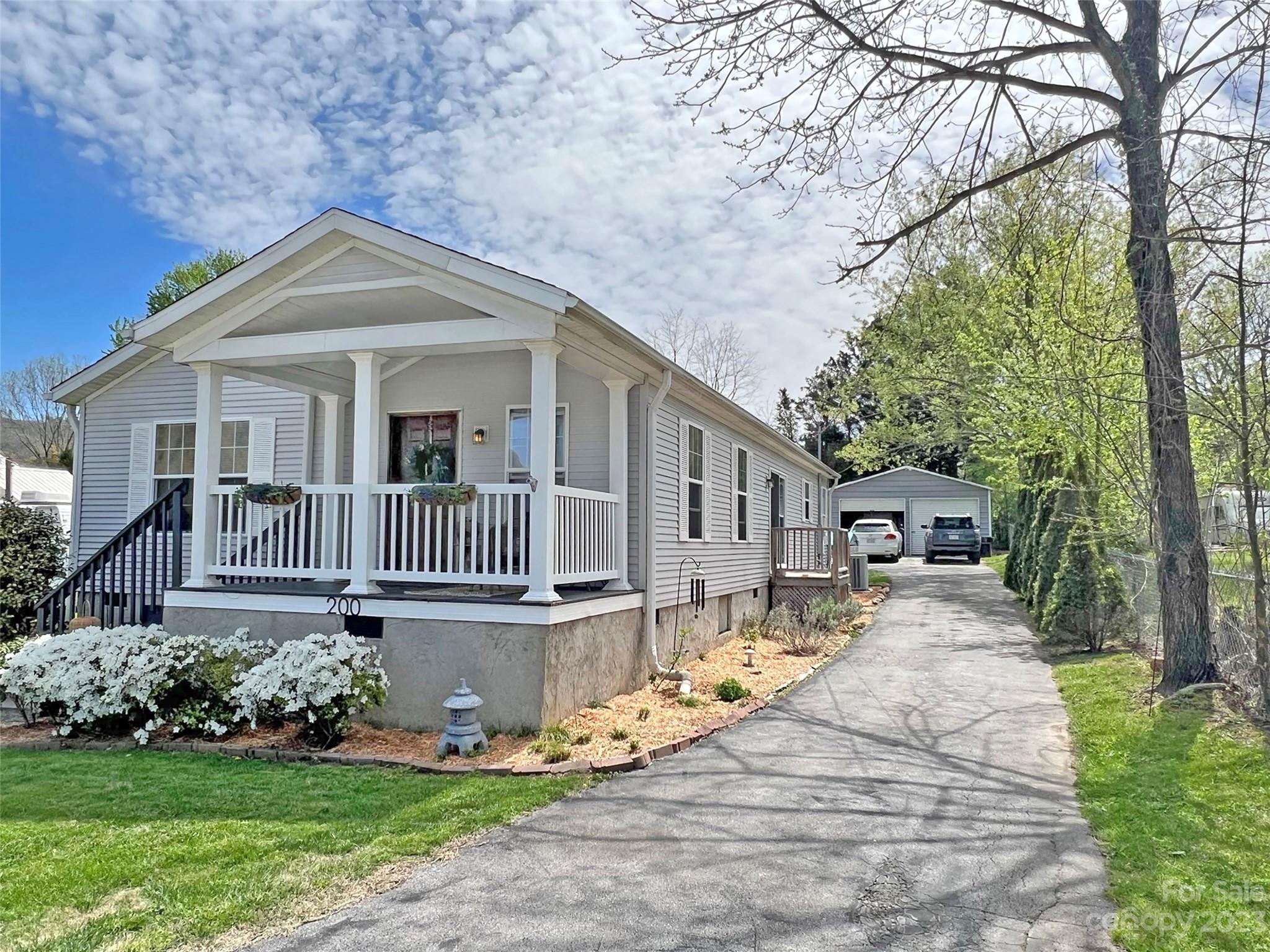 200 Mountain Heights Avenue Hot Springs NC 28743
