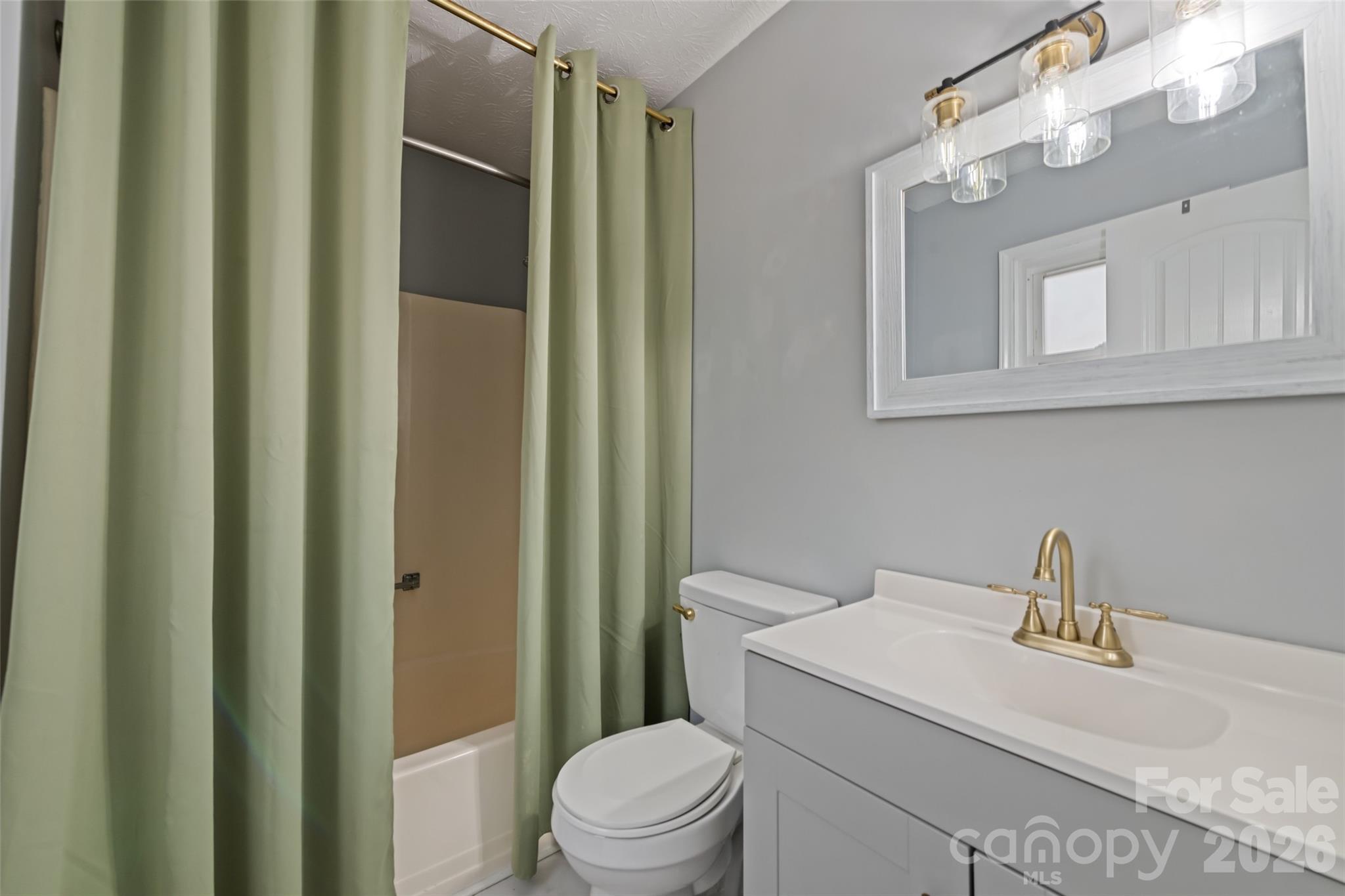 144 Pinehaven Drive Clyde NC 28721