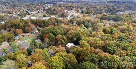 3743 Crosland Road Winston Salem NC 27106