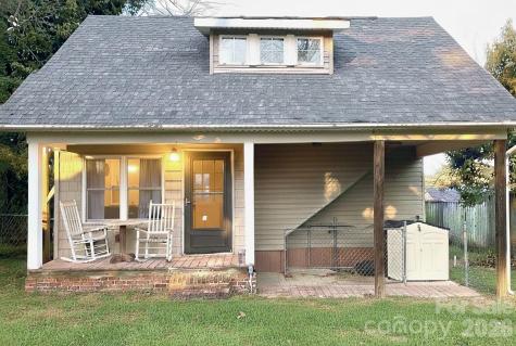 1051 Pee Dee Avenue Albemarle NC 28001