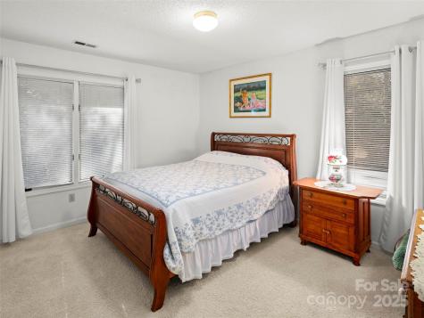 108 Galloway Drive Asheville NC 28803