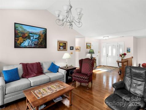 108 Galloway Drive Asheville NC 28803