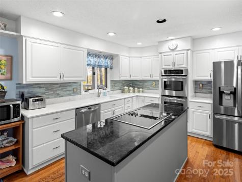 108 Galloway Drive Asheville NC 28803