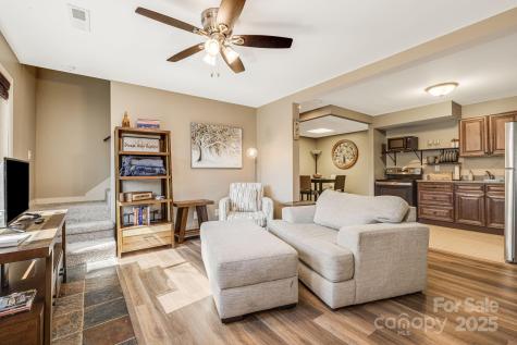 116 Westview Avenue Black Mountain NC 28711