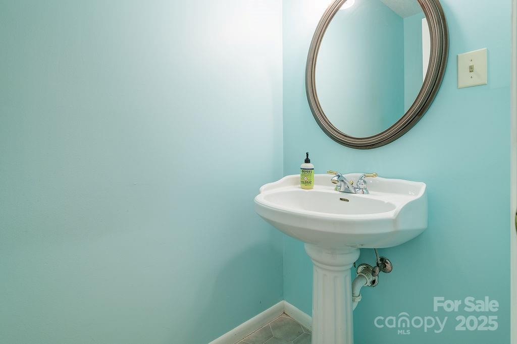 118 Colony Drive Arden NC 28704