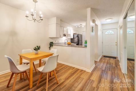 118 Colony Drive Arden NC 28704