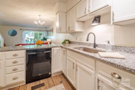 118 Colony Drive Arden NC 28704