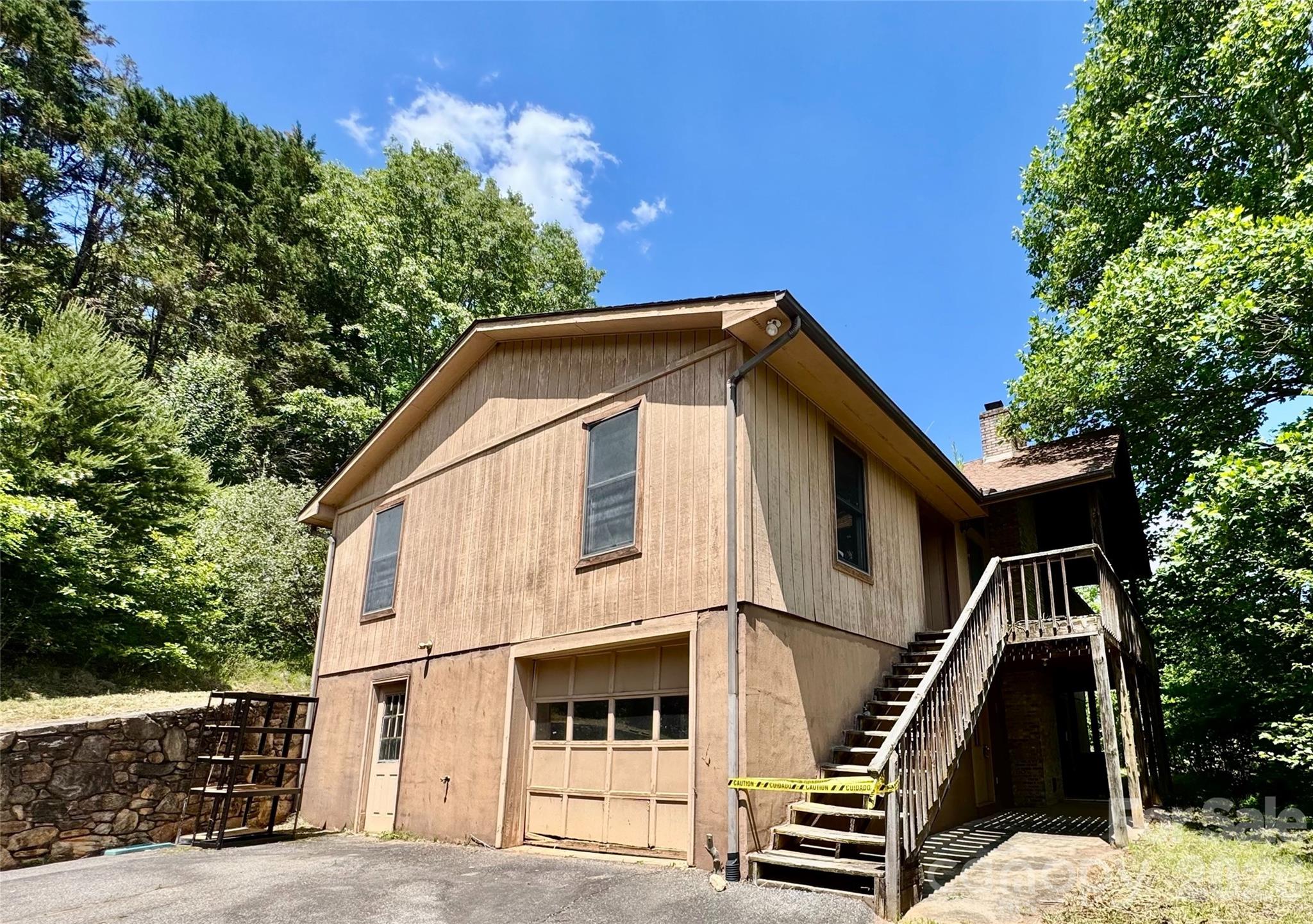 64 Dillingham Road Barnardsville NC 28709