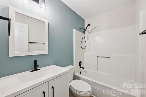1104 Colony Court Gastonia NC 28056