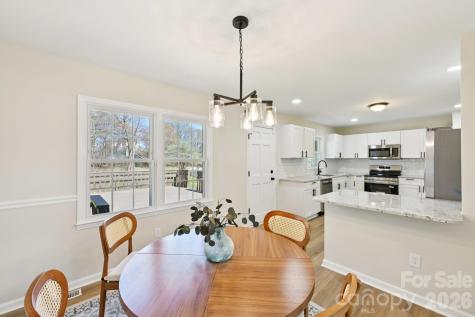 1104 Colony Court Gastonia NC 28056