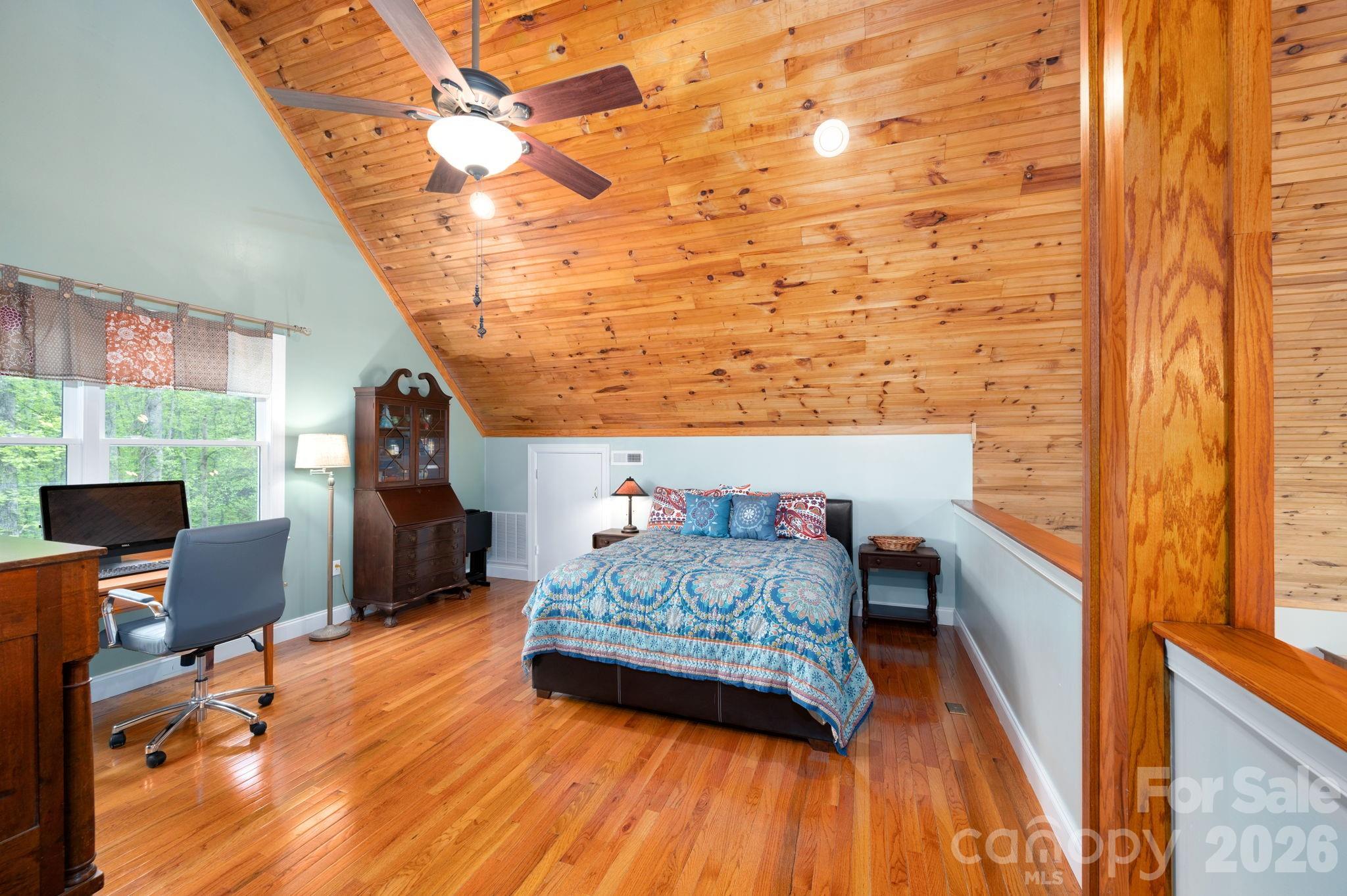 69 Heslar Way Marshall NC 28753