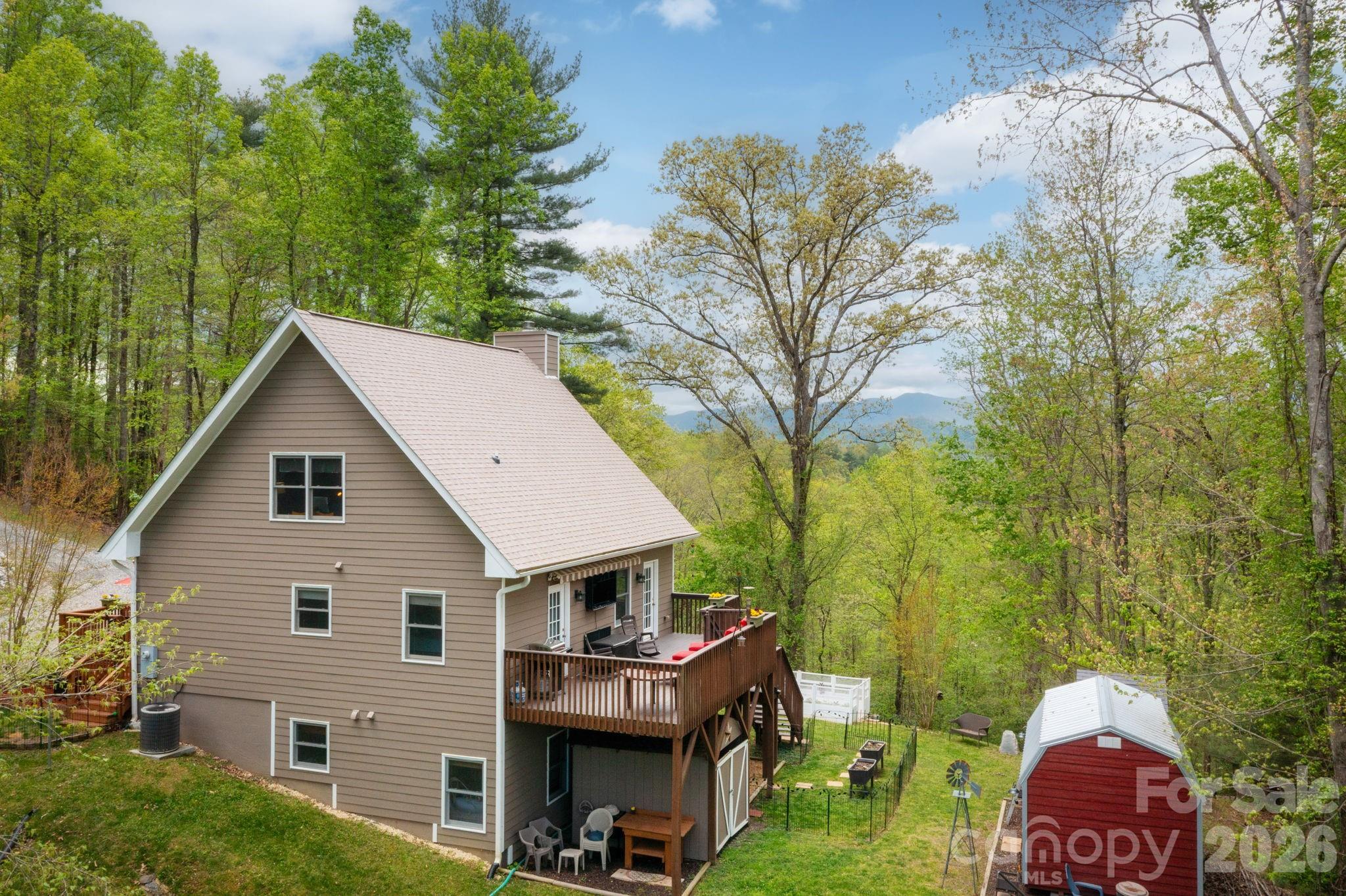 69 Heslar Way Marshall NC 28753
