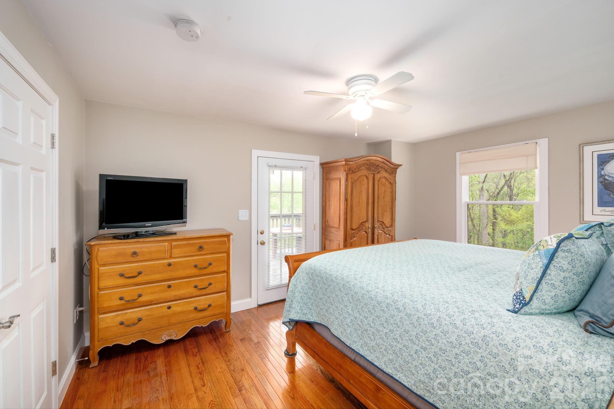 69 Heslar Way Marshall NC 28753