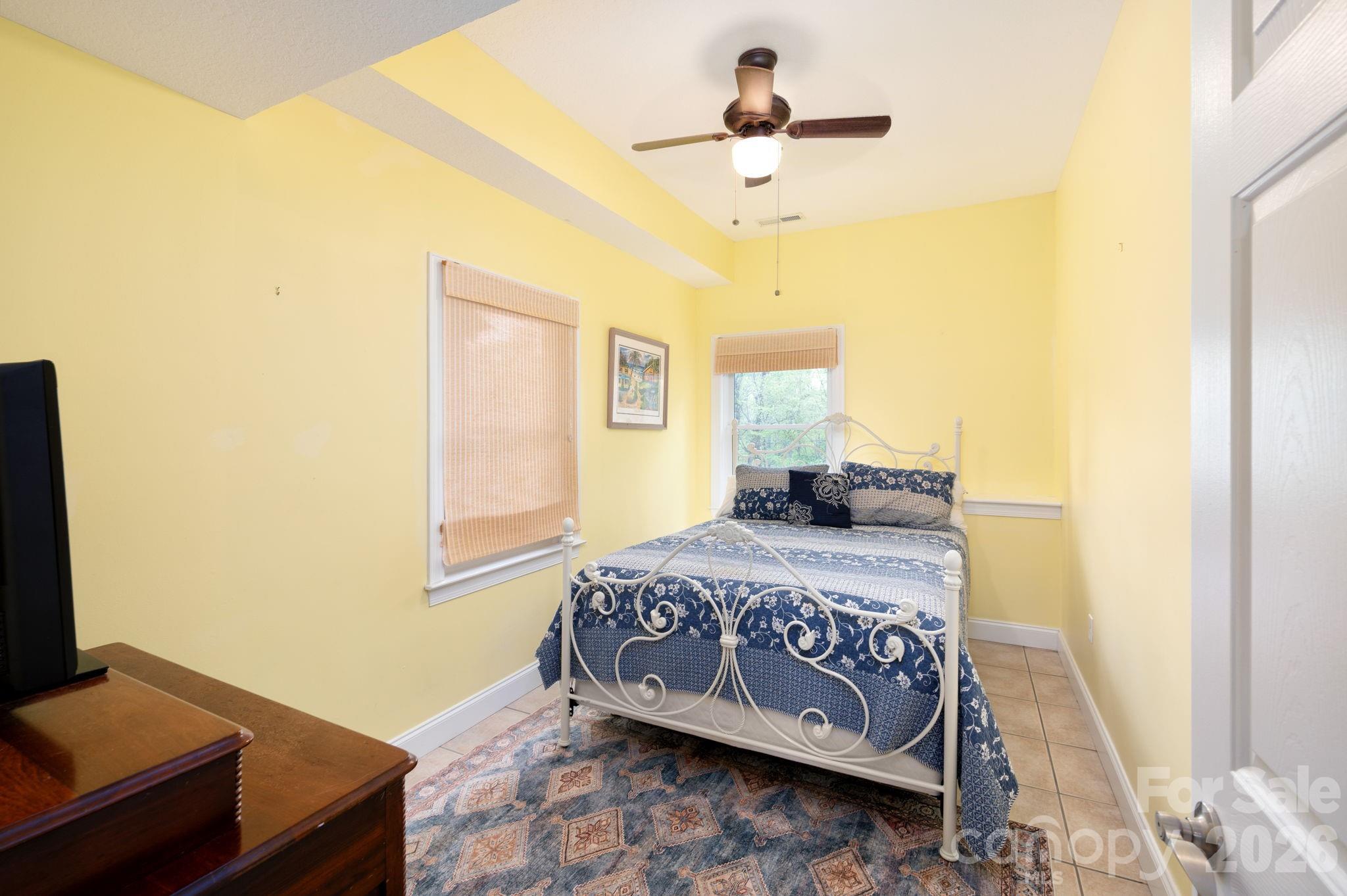 69 Heslar Way Marshall NC 28753