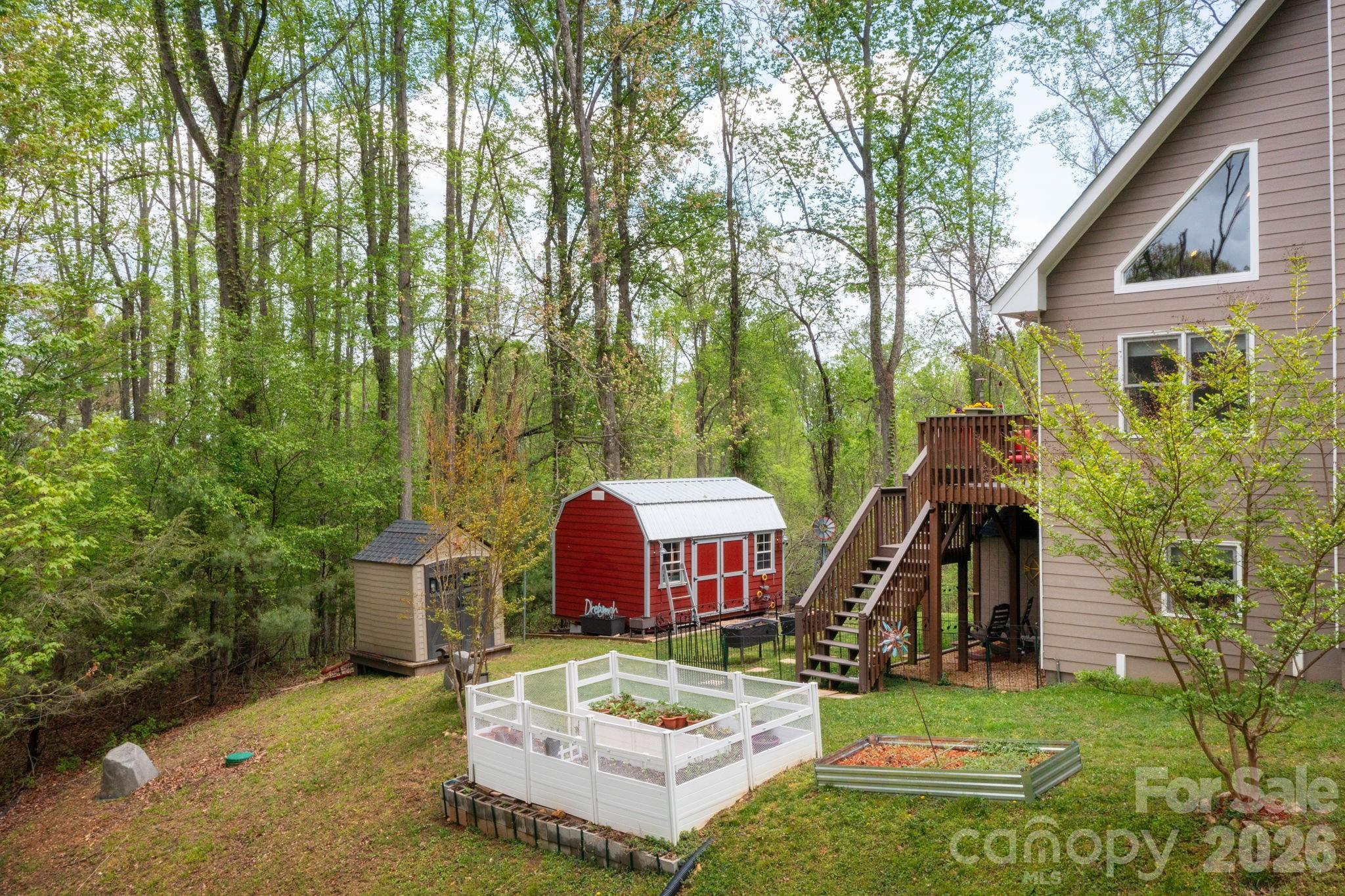 69 Heslar Way Marshall NC 28753