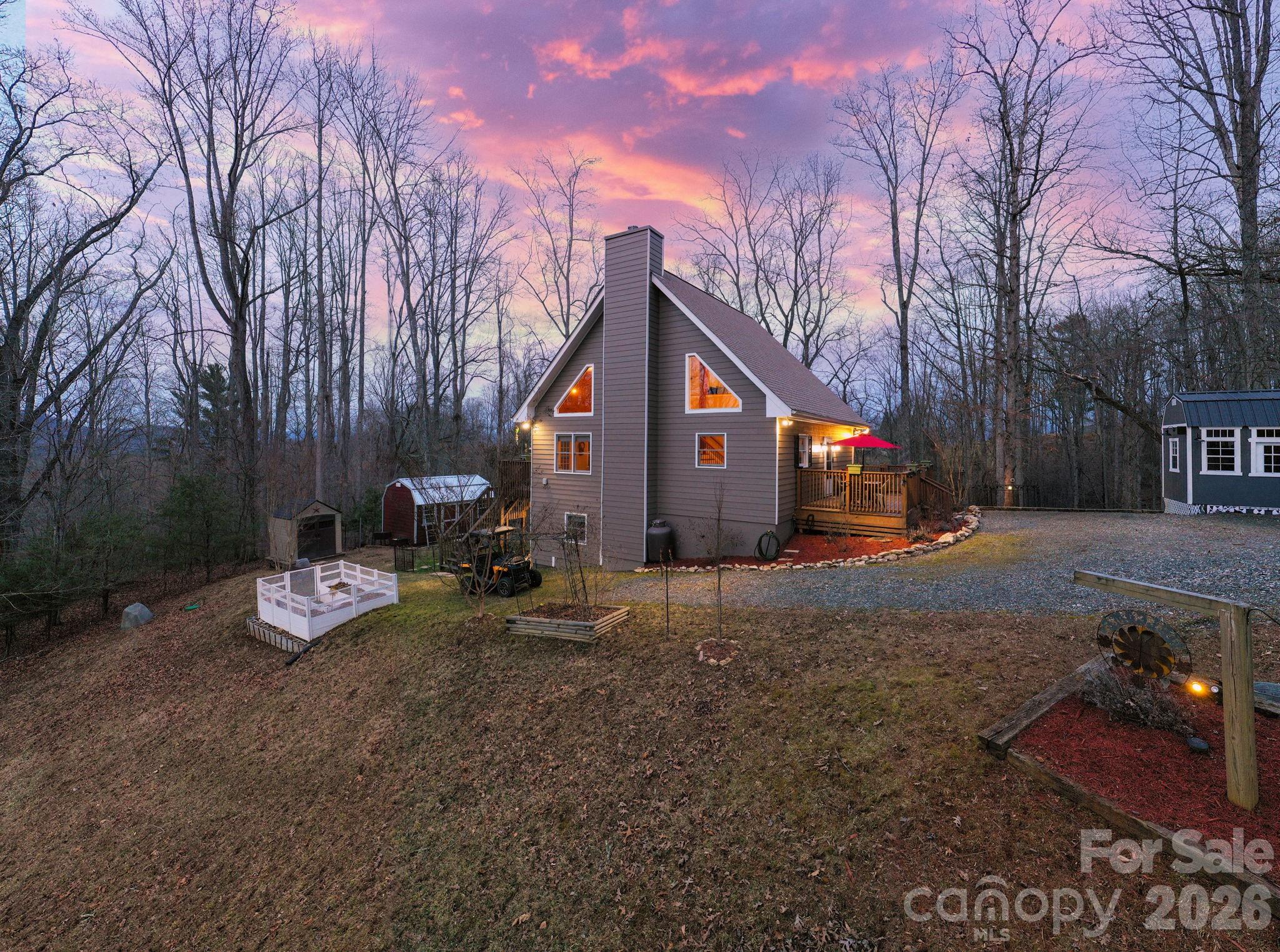69 Heslar Way Marshall NC 28753