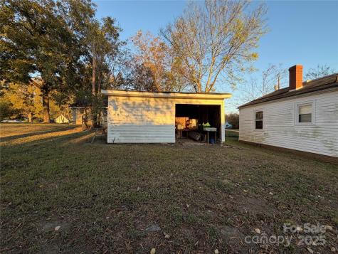 928 Bost Street Albemarle NC 28001