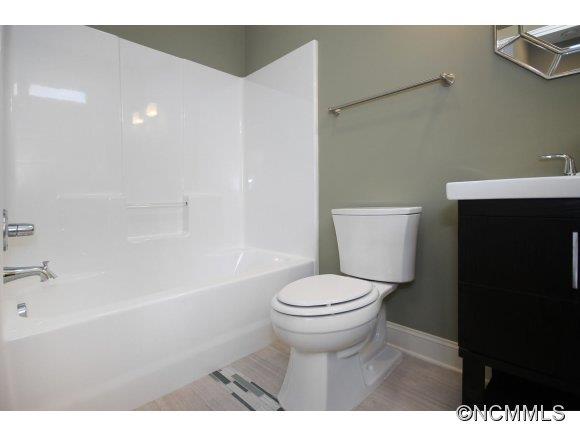 387 Pearson Drive Asheville NC 28801