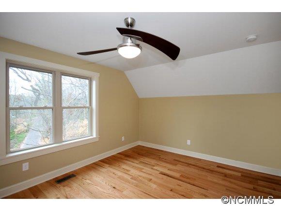 387 Pearson Drive Asheville NC 28801