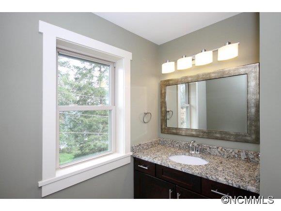 387 Pearson Drive Asheville NC 28801