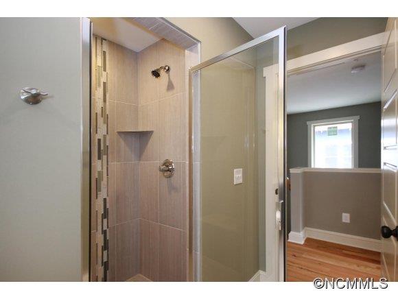 387 Pearson Drive Asheville NC 28801