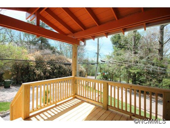 387 Pearson Drive Asheville NC 28801
