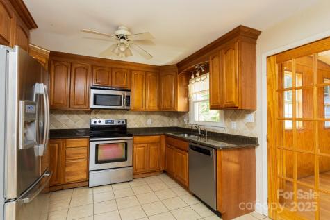5 Fernlawn Road Asheville NC 28805