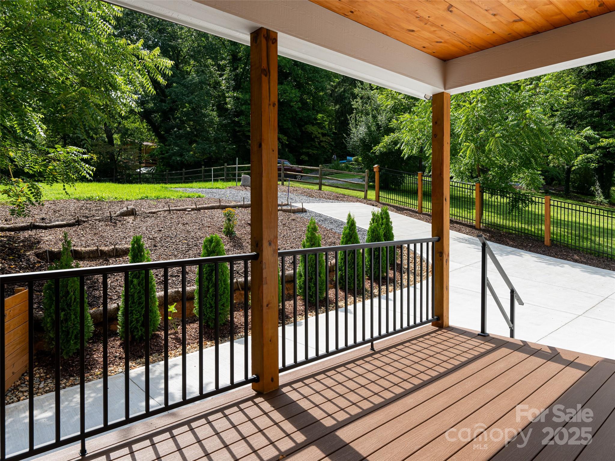 8 Craven Hill Circle Black Mountain NC 28711