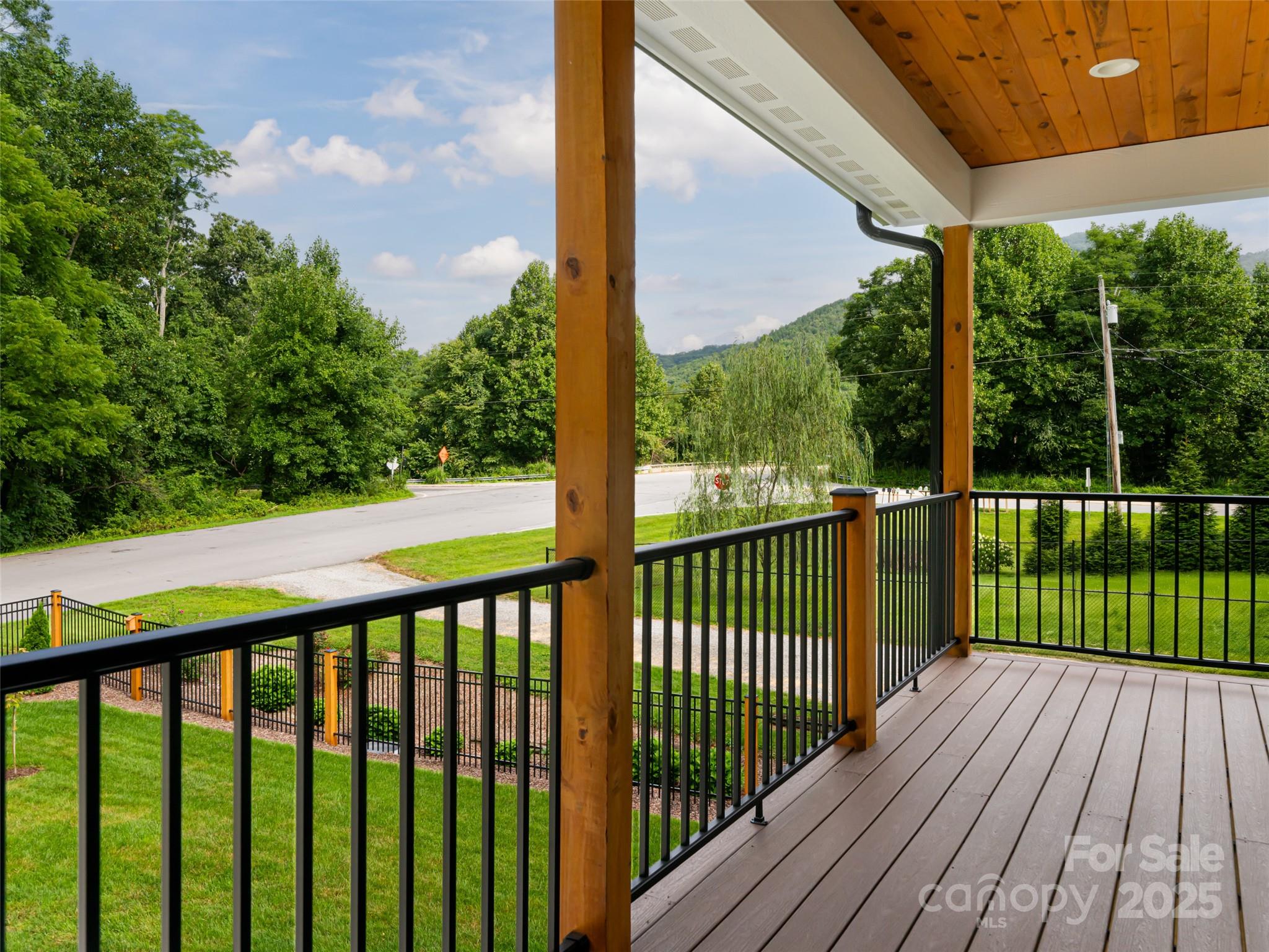 8 Craven Hill Circle Black Mountain NC 28711
