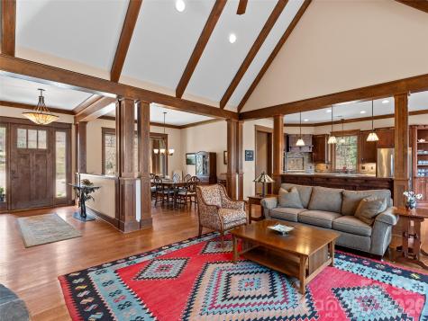 276 Stone Valley Way Hendersonville NC 28792