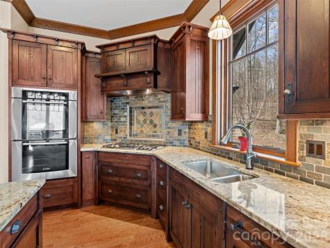 276 Stone Valley Way Hendersonville NC 28792