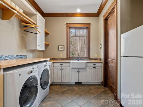 276 Stone Valley Way Hendersonville NC 28792