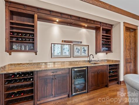 276 Stone Valley Way Hendersonville NC 28792