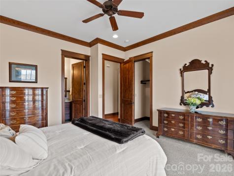 276 Stone Valley Way Hendersonville NC 28792