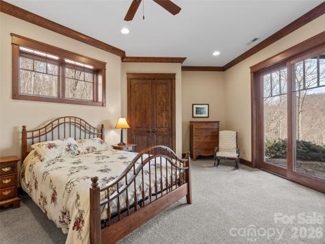 276 Stone Valley Way Hendersonville NC 28792