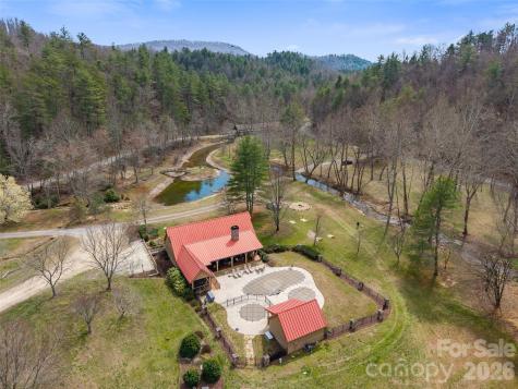 276 Stone Valley Way Hendersonville NC 28792