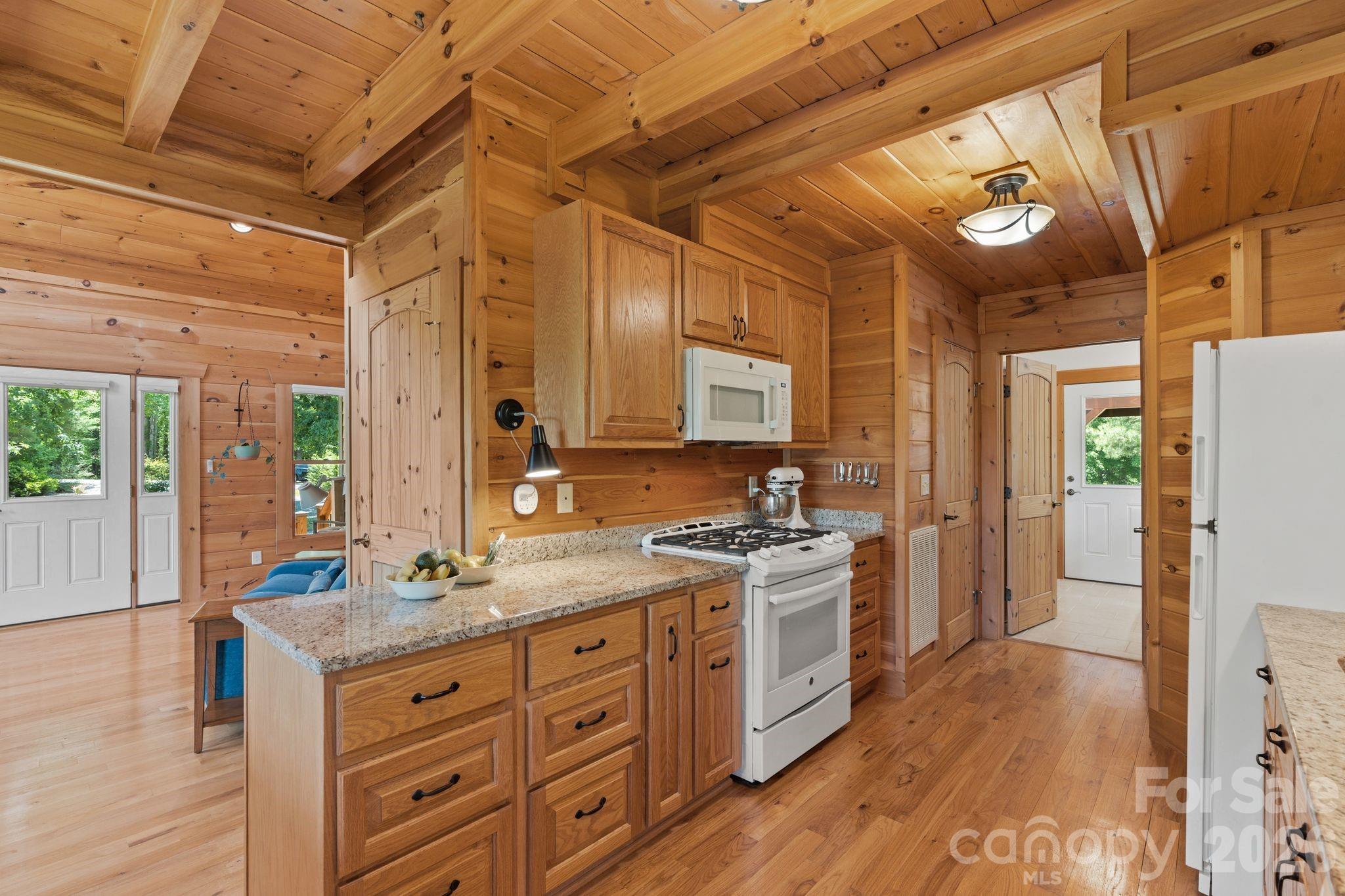 280 Hidden Lake Parkway Nebo NC 28761