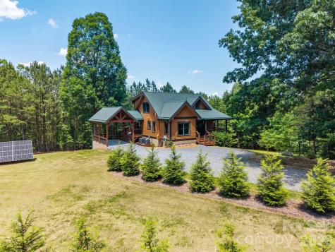 280 Hidden Lake Parkway Nebo NC 28761