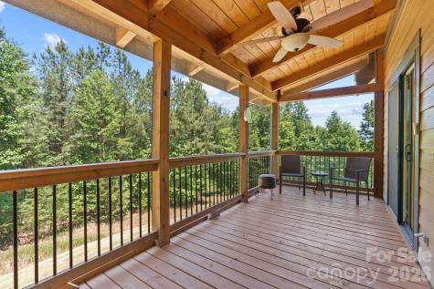 280 Hidden Lake Parkway Nebo NC 28761