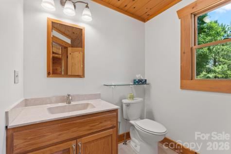 280 Hidden Lake Parkway Nebo NC 28761
