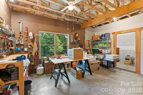 280 Hidden Lake Parkway Nebo NC 28761