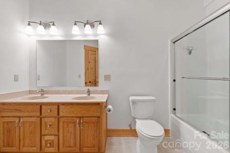 280 Hidden Lake Parkway Nebo NC 28761