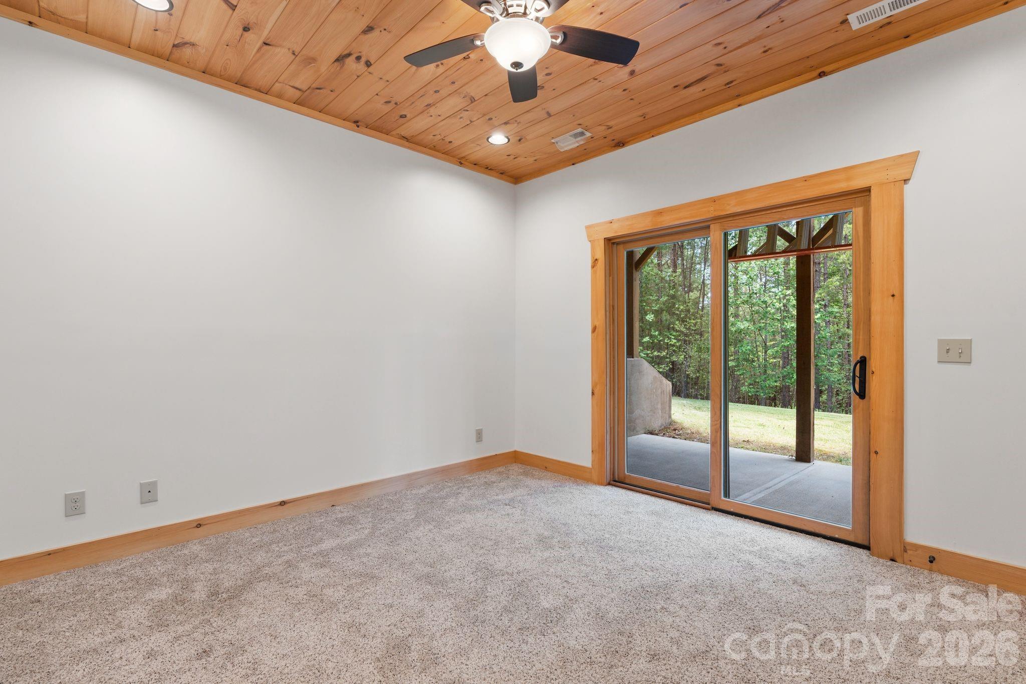 280 Hidden Lake Parkway Nebo NC 28761