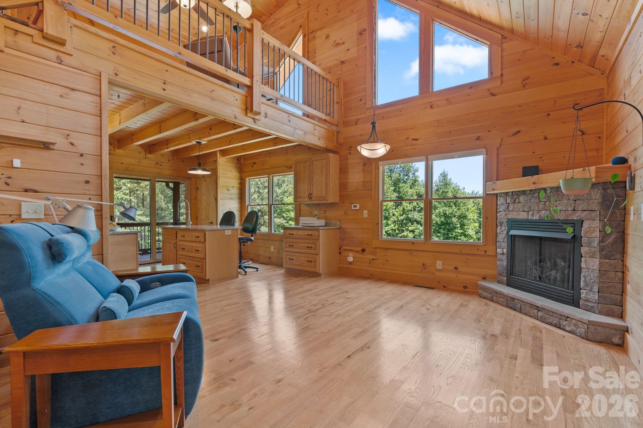 280 Hidden Lake Parkway Nebo NC 28761