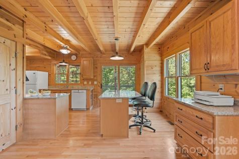 280 Hidden Lake Parkway Nebo NC 28761