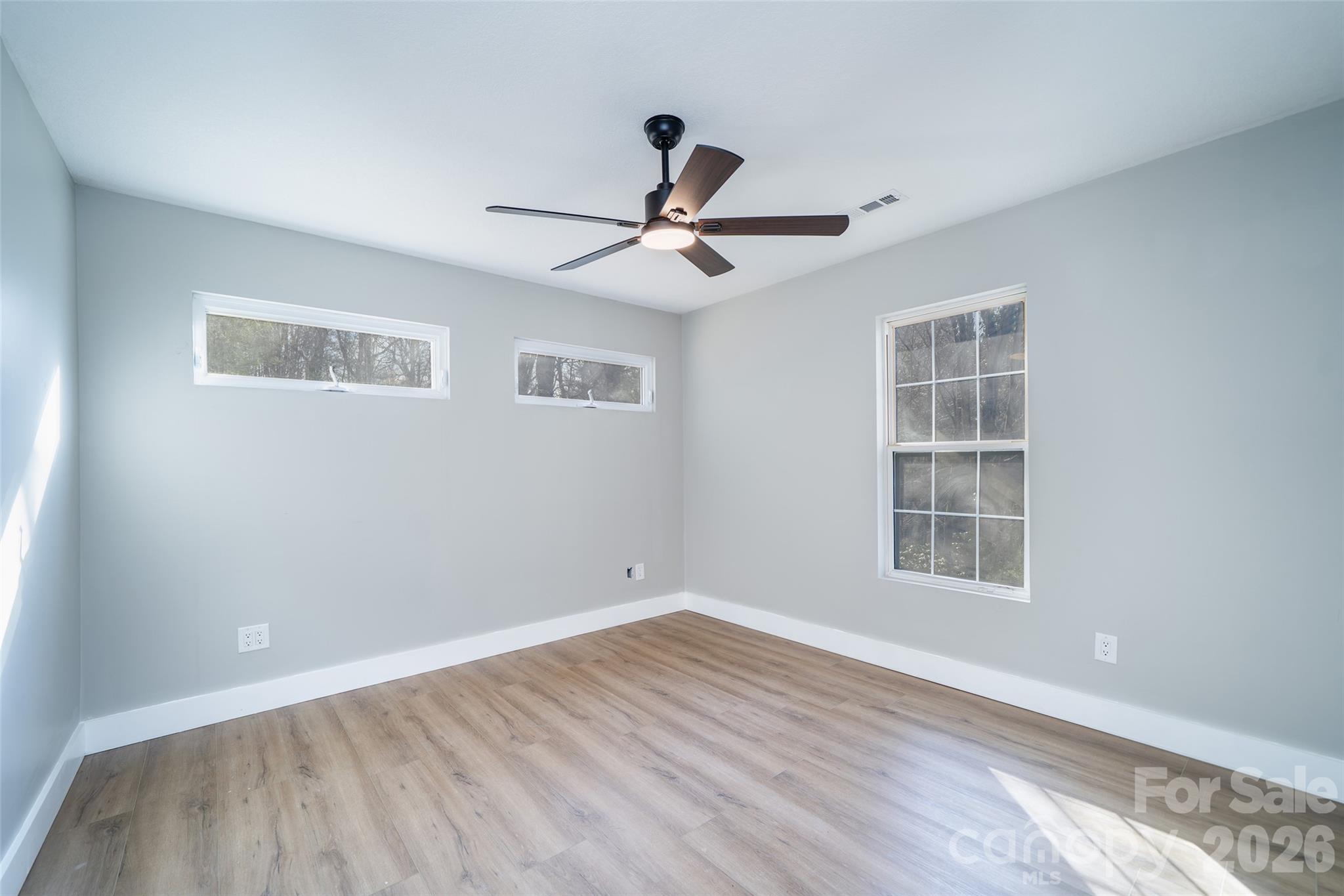 11 Twin Lakes Drive Fletcher NC 28732