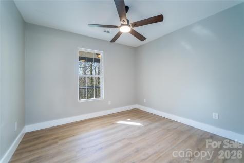 11 Twin Lakes Drive Fletcher NC 28732